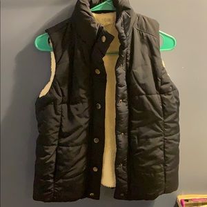 Quilted vest with comfy plush lining (S)